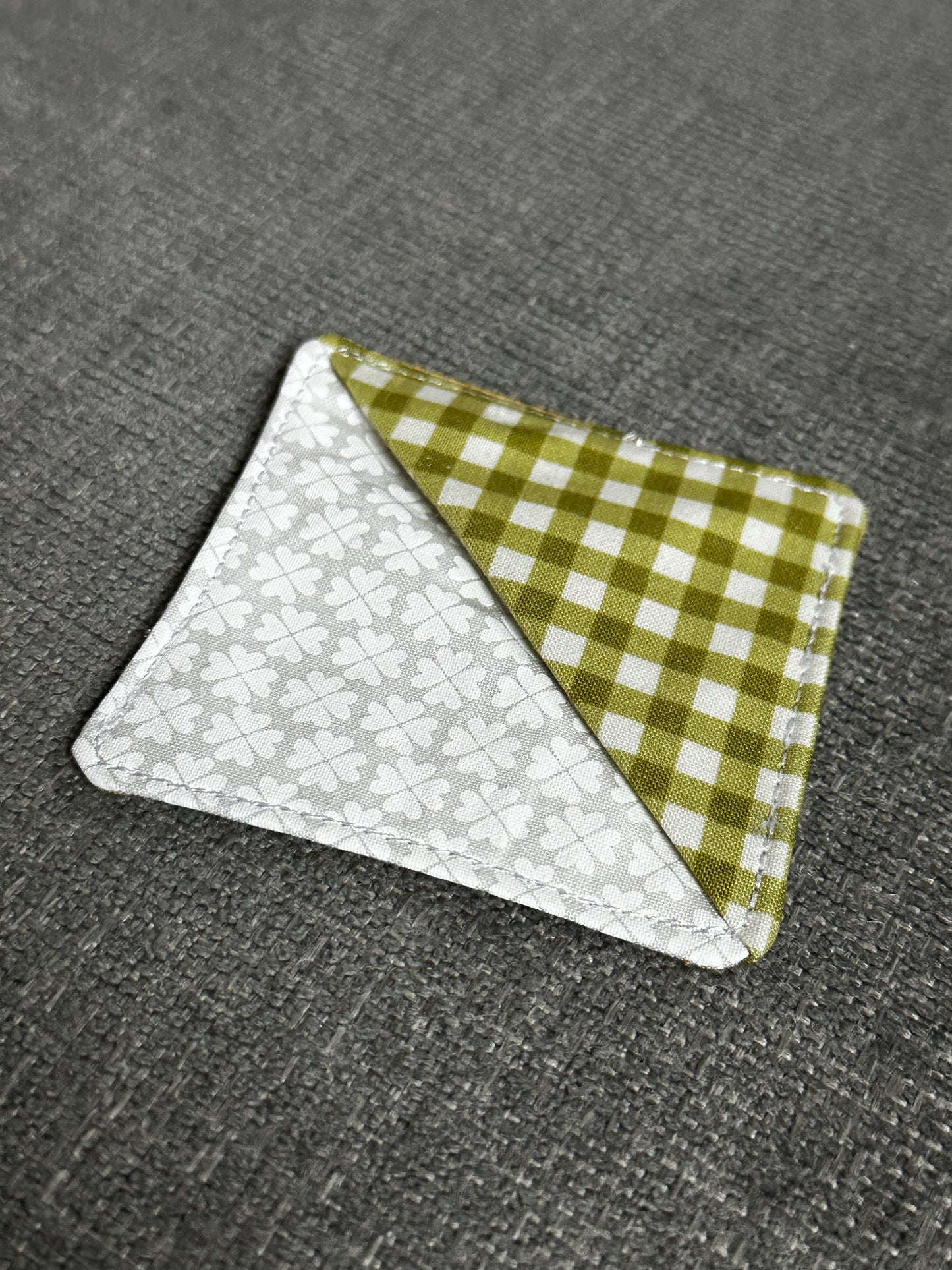Corner Bookmark - Check Gingham Fabric with White Clover Fabric