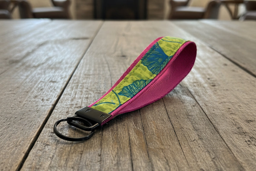 Keychain with pink and green pattern